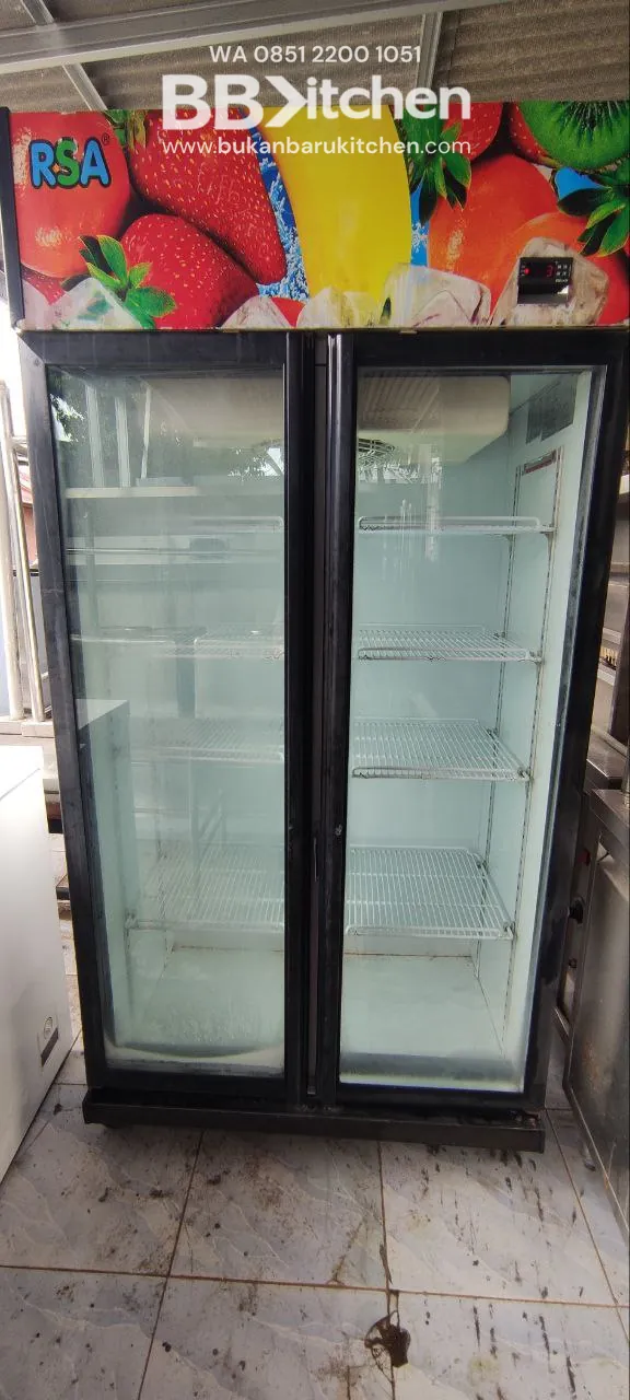 Showcase RSA 600 Liter Bekas