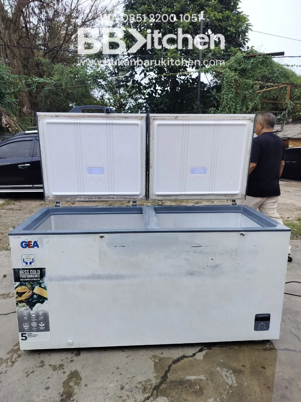 Freezer Box Gea Kapasitas 500 Liter - Kondisi Bekas