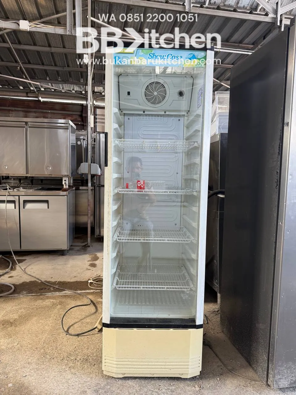 Showcase 1 Pintu Polytron SCN 230 L