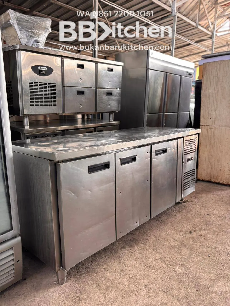 Undercounter Chiller 3 Pintu Ukuran 180x70x85