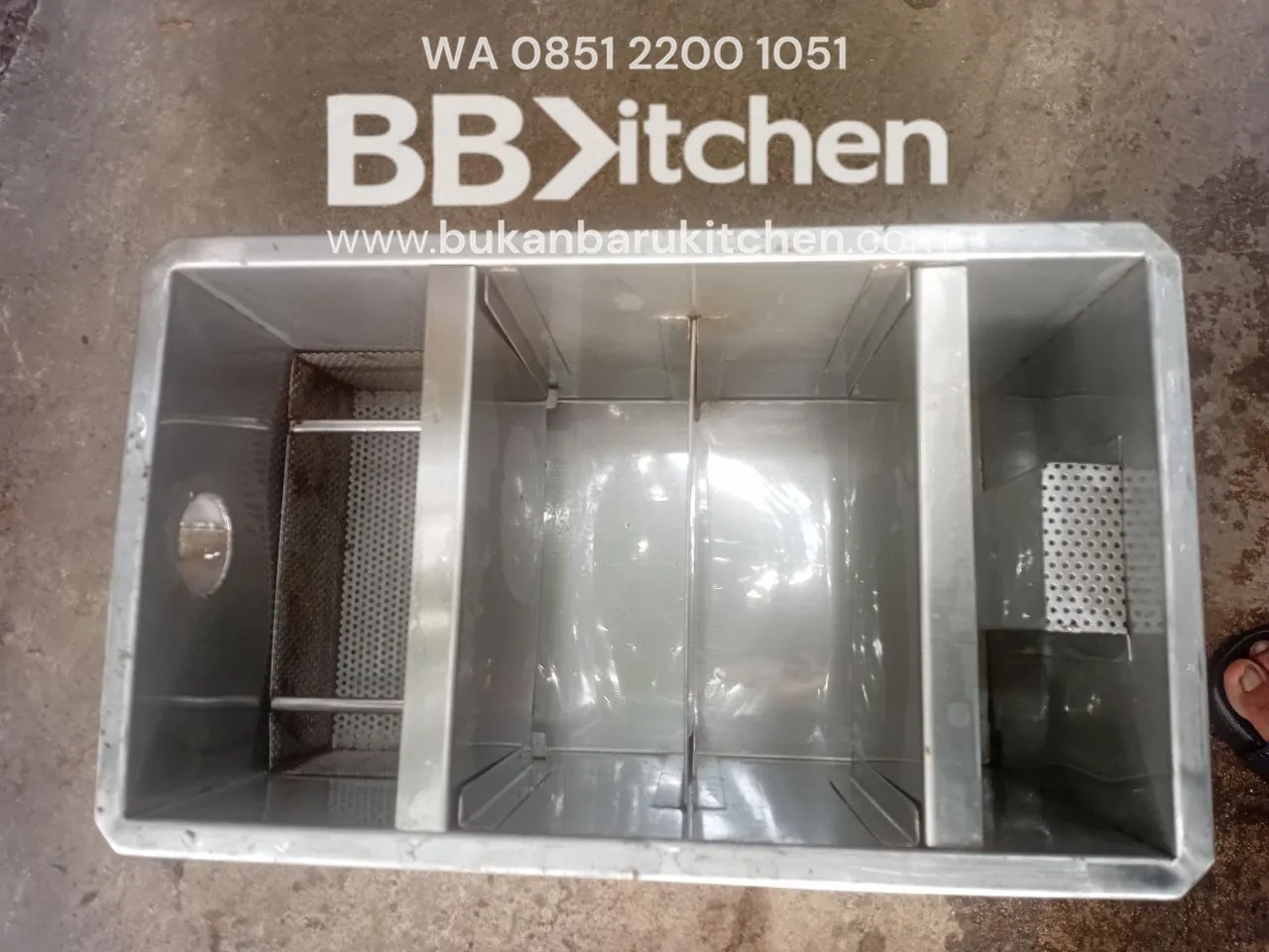 Gestrep Peralatan Dapur Ukuran 50x30x29 foto 2