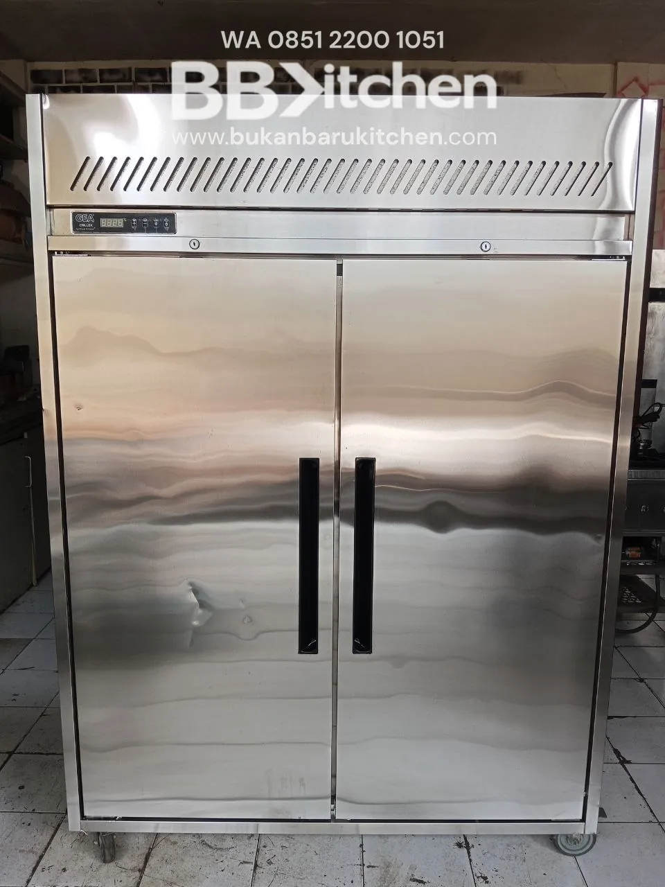 UpRight Chiller 2 Pintu GEA Model LR-1400 Kapasitas 1170L